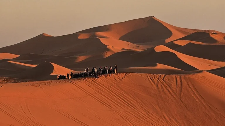 Tour de 2 días desde Marrakech a Merzouga